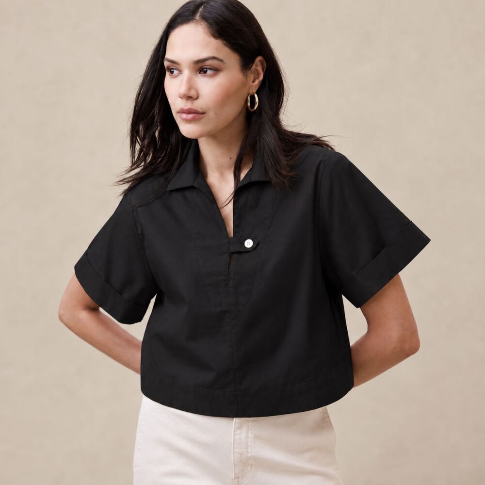 Banana Republic Factory Black Short Sleeve Tab Collar Cropped Top Size M